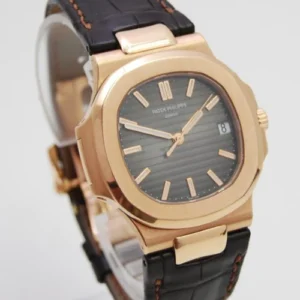 Patek Philippe Nautilus 5711 Roségold Papiere aus 2008 Deutsche Uhr Patek Philippe Nautilus 5711 Roségold Papiere aus 2008 Deutsche Uhr