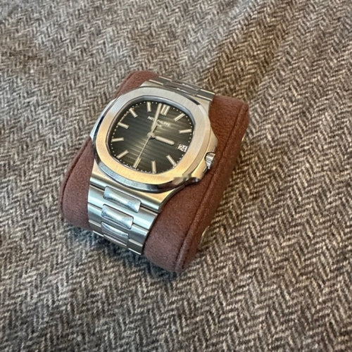 Patek Philippe Nautilus 5711/1A-010 Unworn Patek Philippe Nautilus 5711/1A-010 Unworn