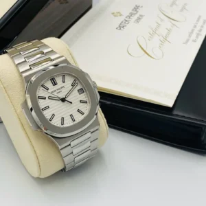 Patek Philippe Nautilus 5711/1A discontinued white dial