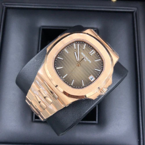 Patek Philippe Nautilus 5711/1R Rose Gold DISCONTINUED Patek Philippe Nautilus 5711/1R Rose Gold DISCONTINUED