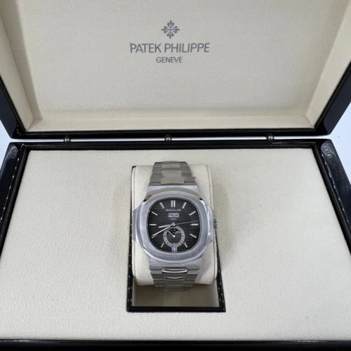 Patek Philippe Nautilus Annual Calendar Patek Philippe Nautilus Annual Calendar