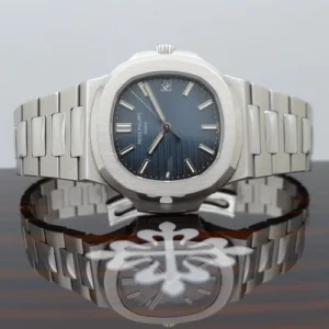 Patek Philippe Nautilus Jumbo 40mm blue gray / blau grau Ref. 5711 - German LC100 Full Set - 1st. owner