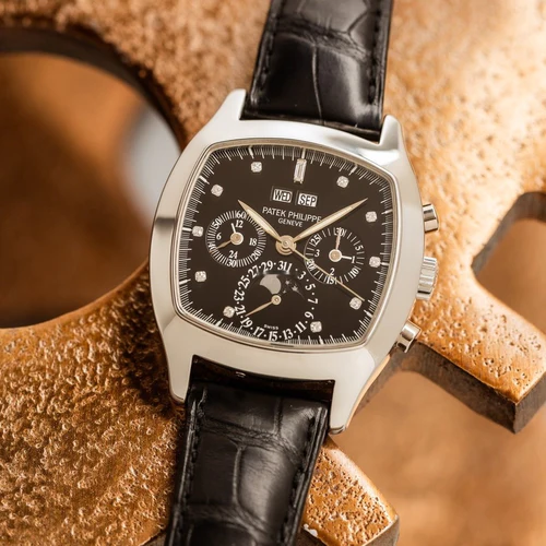 Patek Philippe PERTUAL CALENDAR CHRONOGRAPH MOON-PHASE TV Case Ref-5020-016 950 Platinum Box Papers Bj-Germany 2002 Patek Philippe PERTUAL CALENDAR CHRONOGRAPH MOON-PHASE TV Case Ref-5020-016 950 Platinum Box Papers Bj-Germany 2002