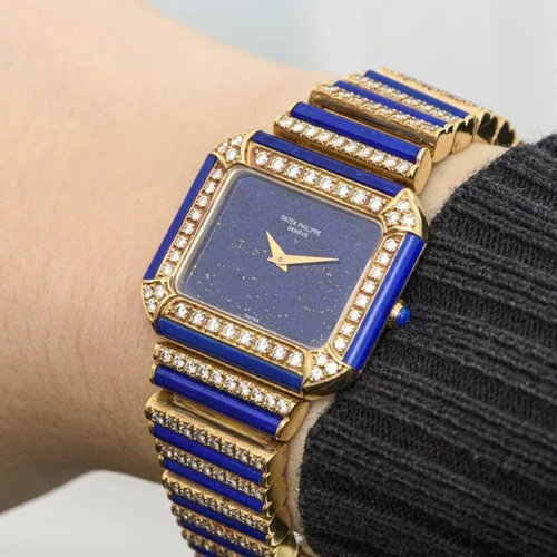 Patek Philippe Very Rare Cocktail Watch Yellow Gold Lapis & Diamond Set 4399/1 Patek Philippe Very Rare Cocktail Watch Yellow Gold Lapis & Diamond Set 4399/1