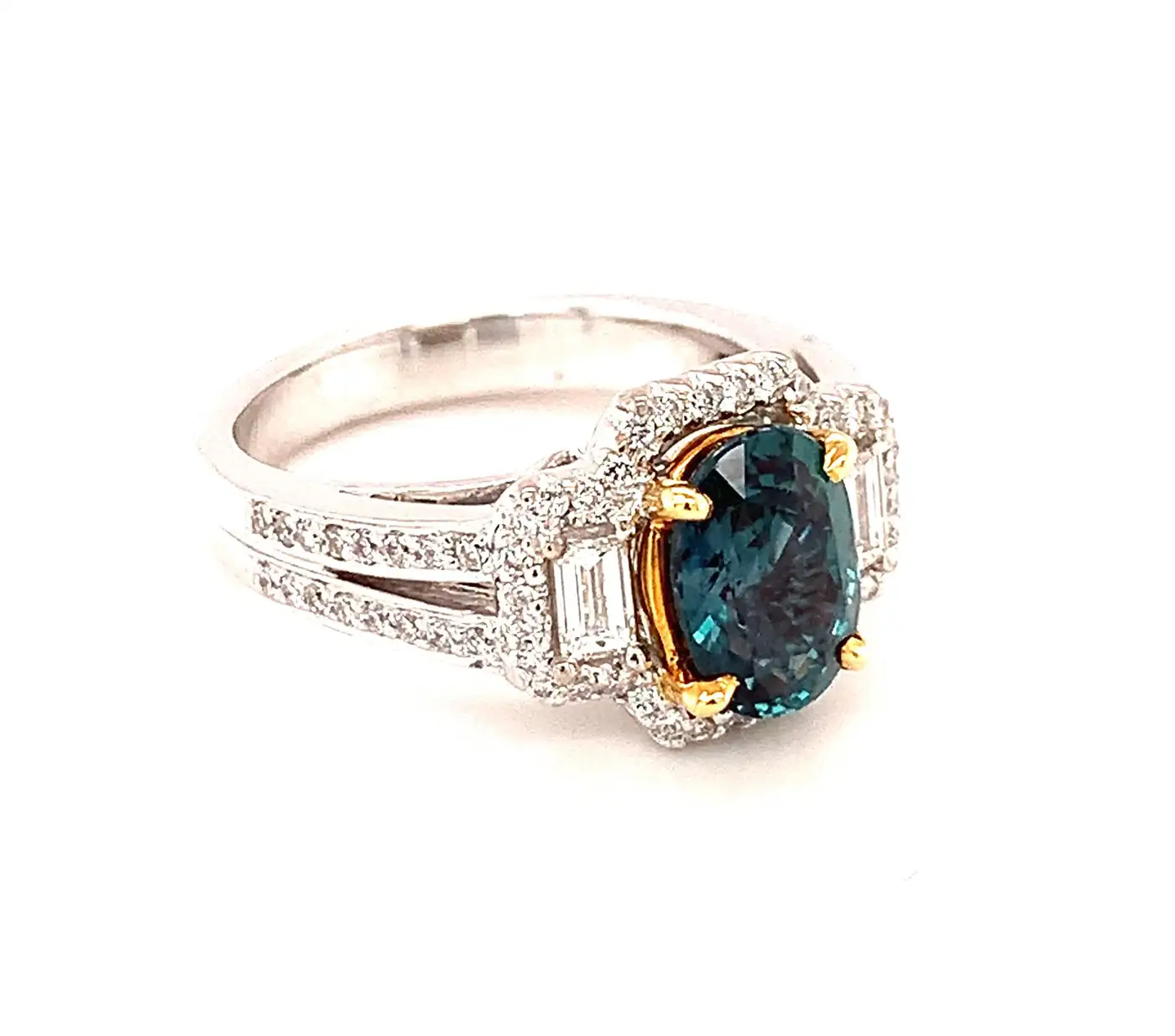 2.02 Carat GIA Certified Alexandrite Chrysoberyl and Diamond Engagement Ring 2.02 Carat GIA Certified Alexandrite Chrysoberyl and Diamond Engagement Ring