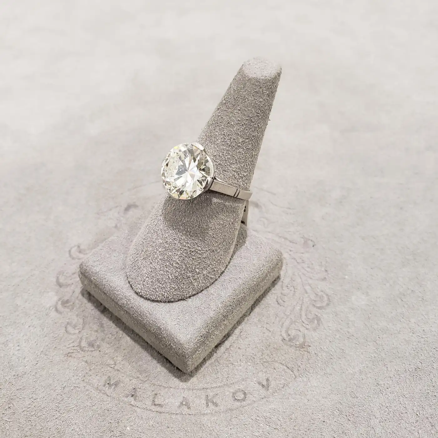 Antique 5.19 Carats Old European Cut Diamond Solitaire Engagement Ring Antique 5.19 Carats Old European Cut Diamond Solitaire Engagement Ring