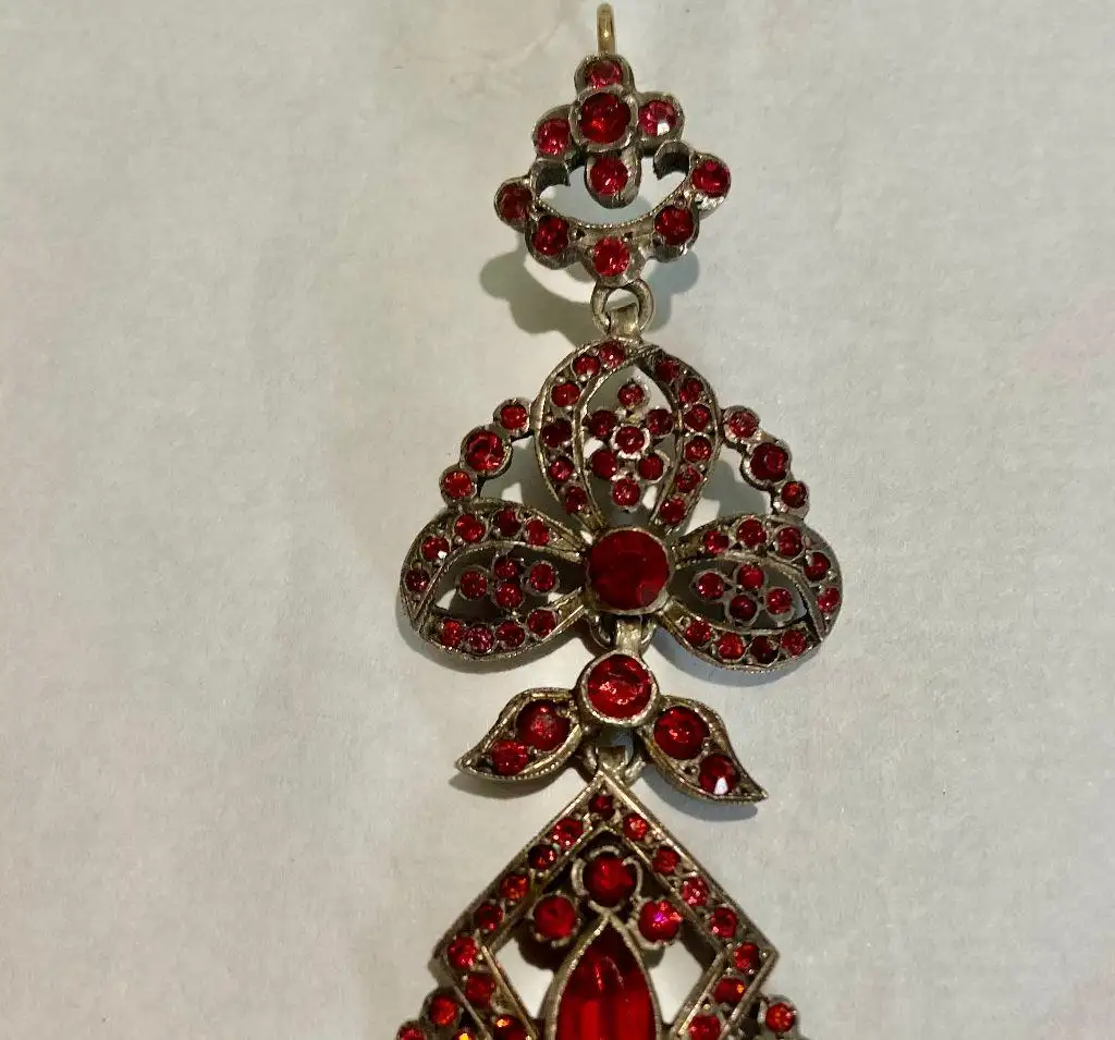 Antique Edwardian Earrings of Pink Paste Earrings Antique Edwardian Earrings of Pink Paste Earrings