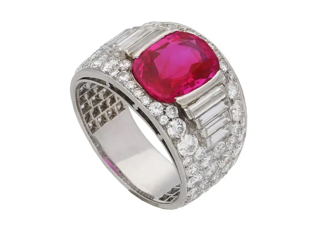 Bulgari Natural Unenhanced Burmese Ruby Diamond Ring Bulgari Natural Unenhanced Burmese Ruby Diamond Ring