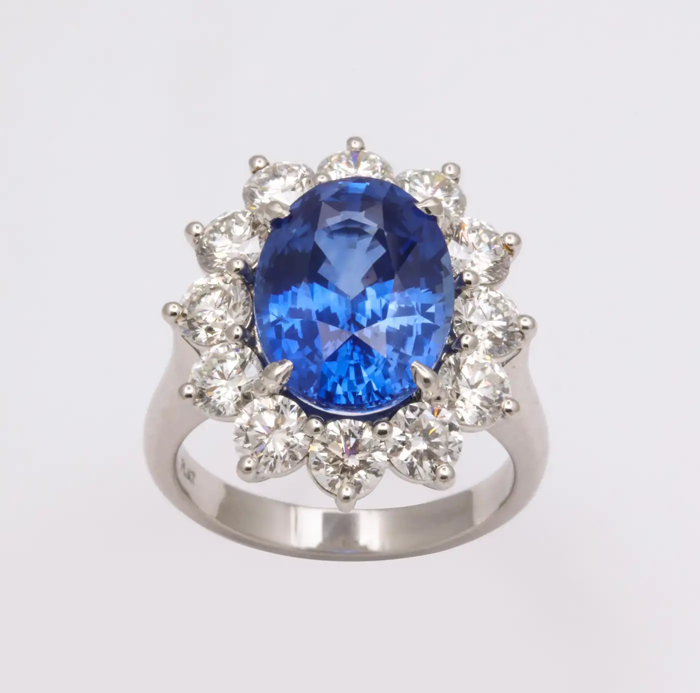 Ceylon Blue Sapphire and Diamond Ring Ceylon Blue Sapphire and Diamond Ring