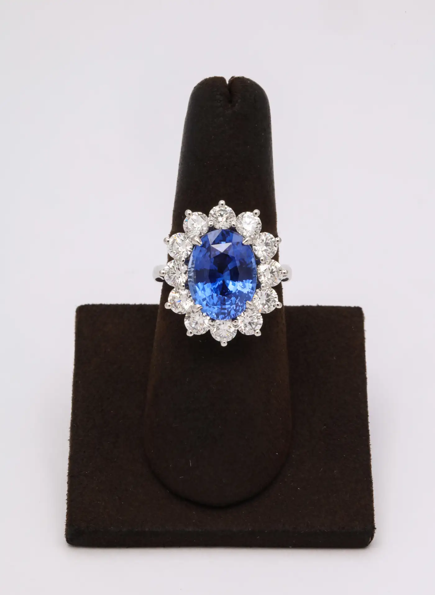 Ceylon Blue Sapphire and Diamond Ring Ceylon Blue Sapphire and Diamond Ring