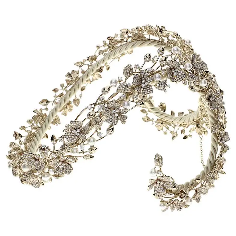 Damiani Diamond and Pearls Tiara Damiani Diamond and Pearls Tiara
