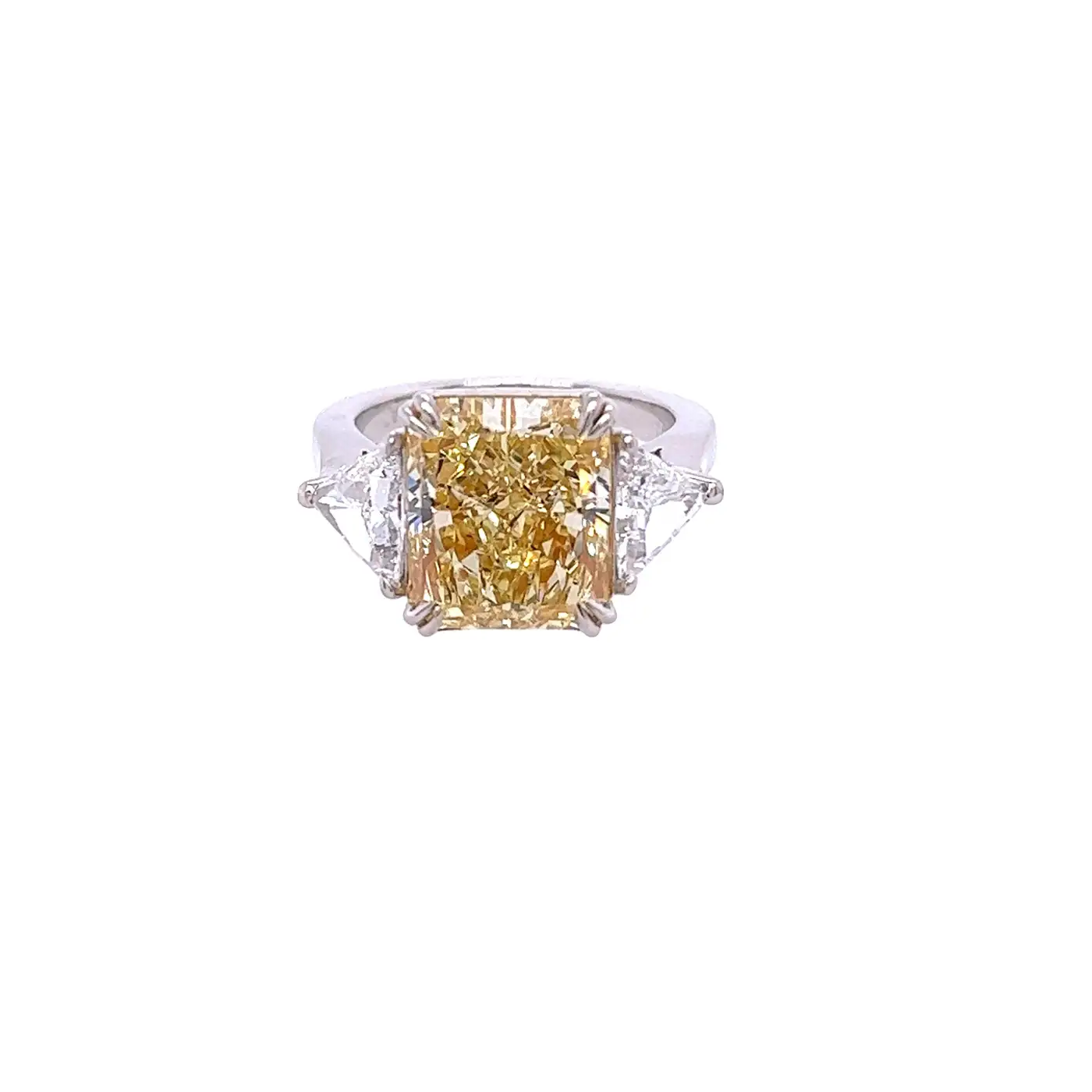 David Rosenberg 5.68 ct Fancy Light Yellow Radiant GIA Diamond Engagement Ring David Rosenberg 5.68 ct Fancy Light Yellow Radiant GIA Diamond Engagement Ring