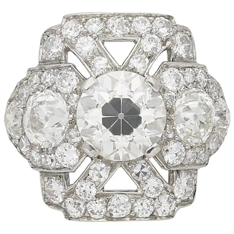 Ornate Diamond Cluster Ring For Sale, circa 1920 Ornate Diamond Cluster Ring For Sale, circa 1920