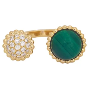 Perlée Couleurs Malachite and Diamond Ring Perlée Couleurs Malachite and Diamond Ring