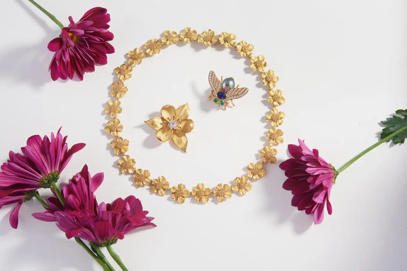 Tiffany & Co. Dogwood Flower Gold Necklace Tiffany & Co. Dogwood Flower Gold Necklace