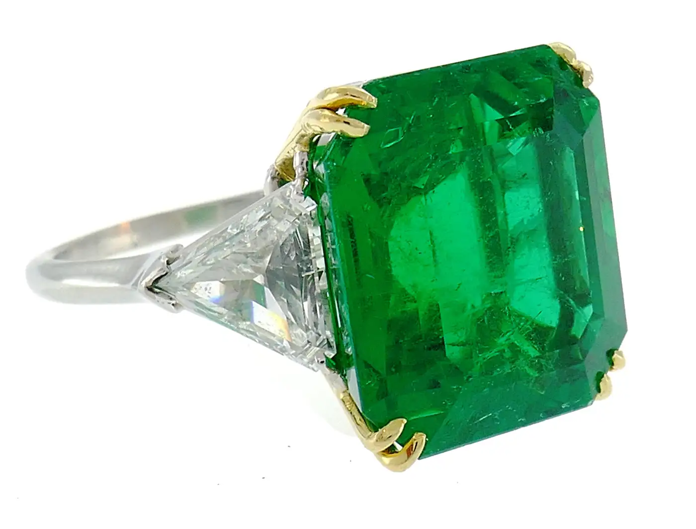 Vintage Harry Winston Emerald Diamond Platinum Ring 14.04 Carat Colombian AGL Vintage Harry Winston Emerald Diamond Platinum Ring 14.04 Carat Colombian AGL